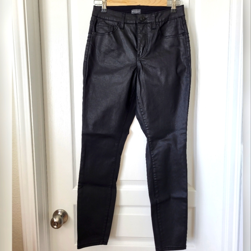 Bold Elements Jeans Black Size 8